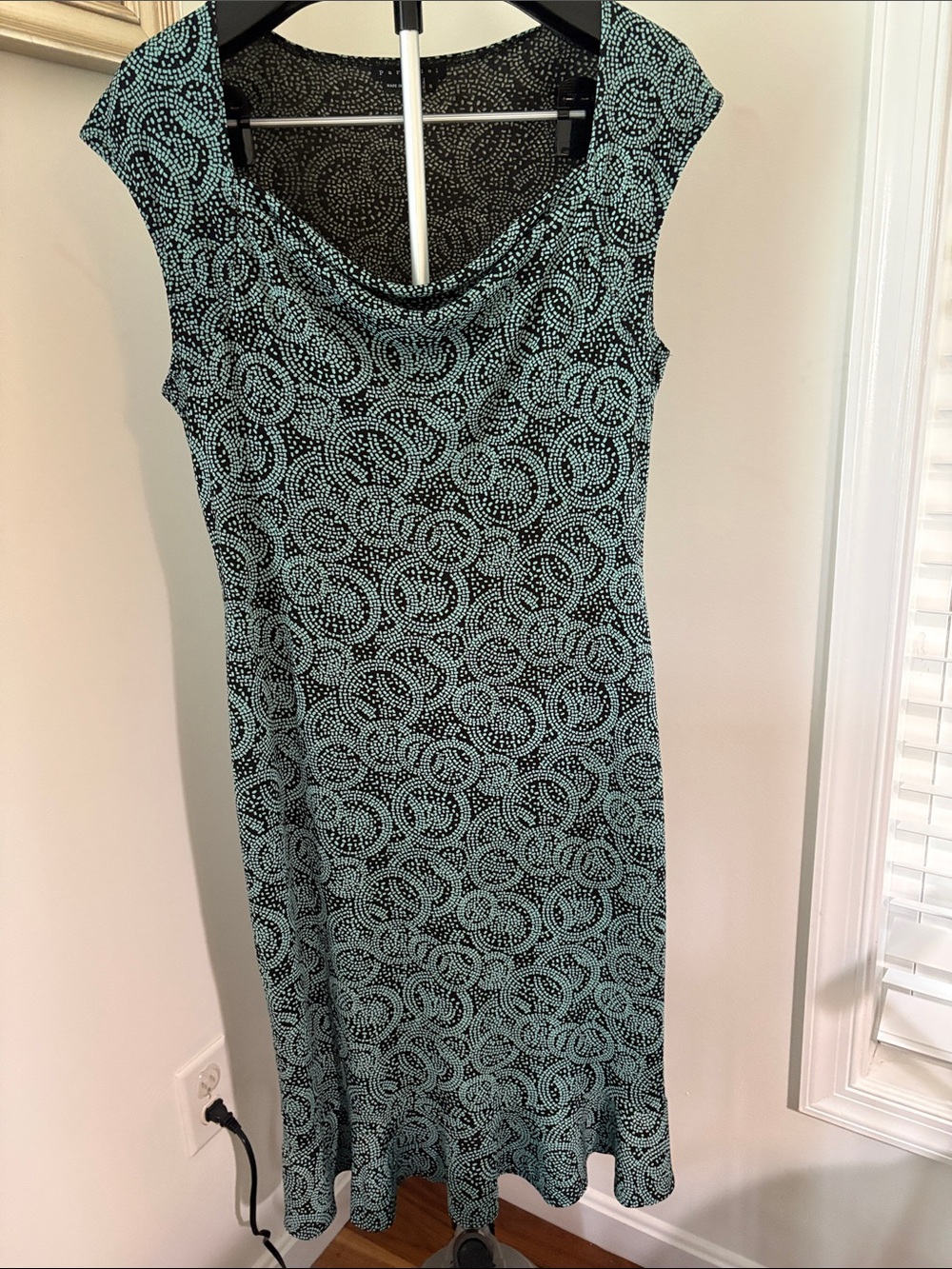 Y2K Style Parallel Dress Size XL Green Black Cowl Neck Sheath Womens Sleeveless